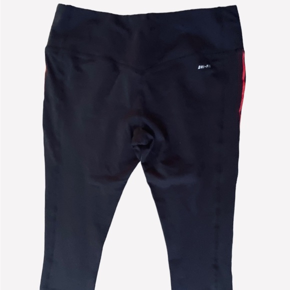 Women’s Nike OHIO STATE BUCKEYES 19” DriFit Leggings Size Large - Picture 5 of 5